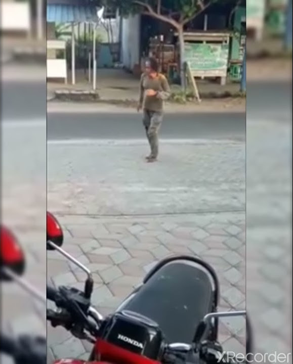 Story wa orang gila joget