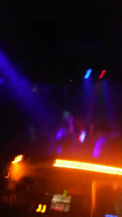 Alexxa club serang
