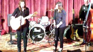 The Secret Sisters Tomorrow Will Be Kinder Von Original Soundtrack Laut De Song Dits true, ive seen it before. laut de