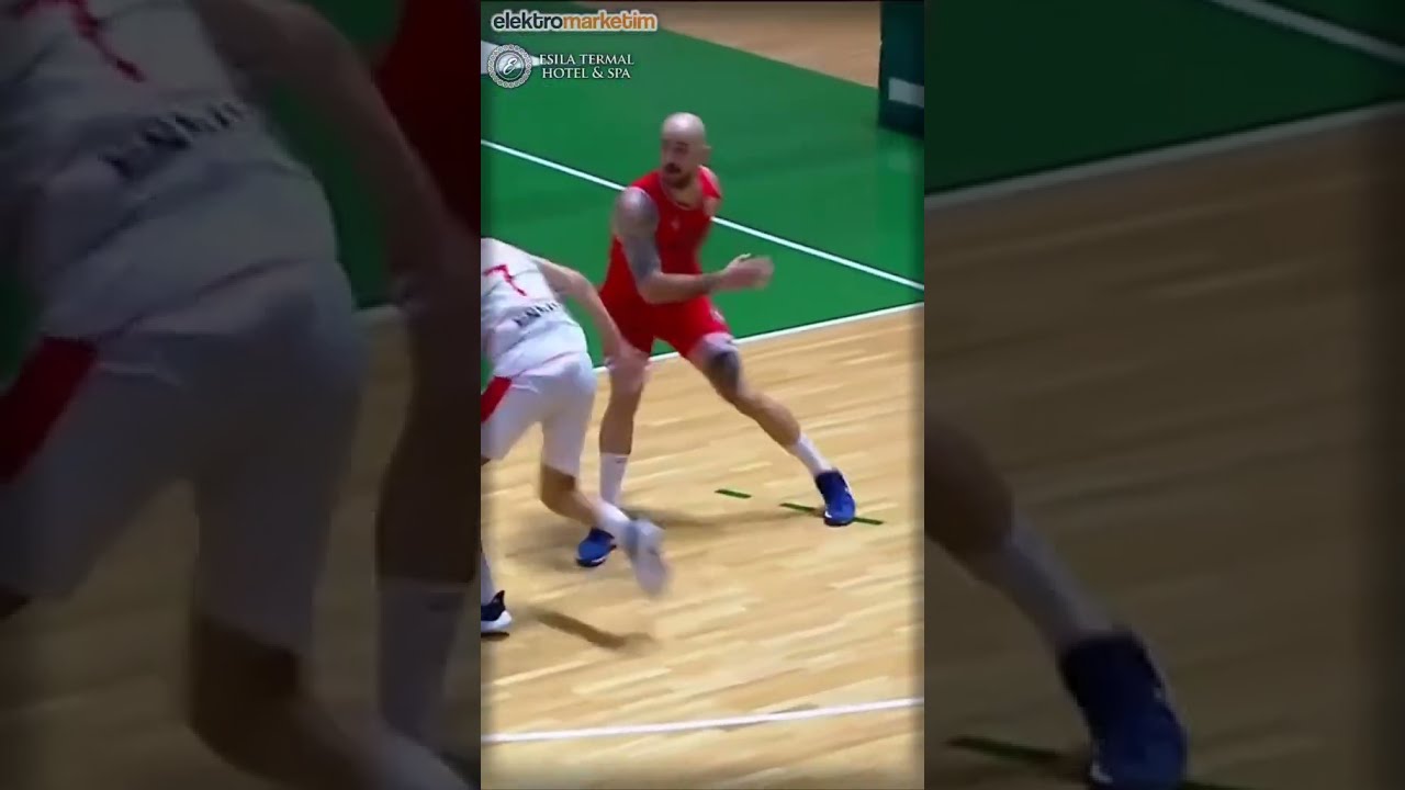 2004'lü Demircan Demir'den şık bir turnike🔥 #shorts #potaaltı #tbl #BornovaBelediyesiKarşıyaka