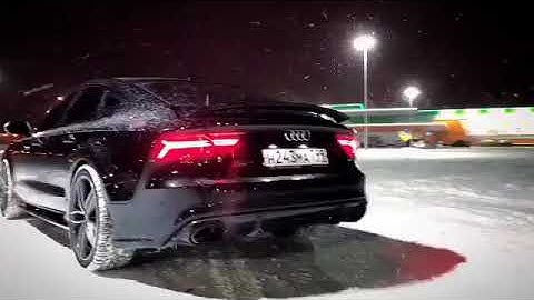 audi rs7 drift snow