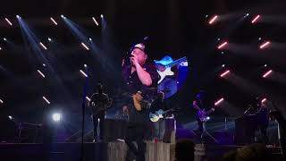 Another awesome video from luke combs “beer never broke my heart”
tour. ramblin man. 2/7/19 wichita ks intrust bank arena.