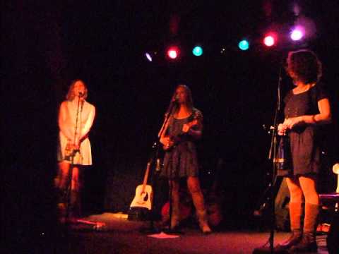 Oh dear cover- The Calamity Janes