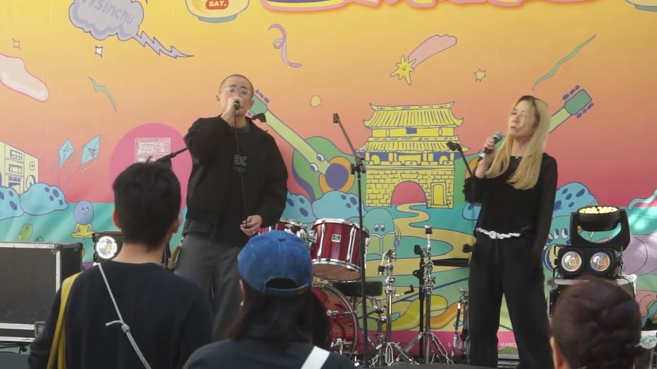 Watch VUIZE 王鍾惟 ft. Ai Kakihira-RHAN on YouTube Watch VUIZE 王鍾惟 ft. Ai Kakihira-RHAN on YouTube