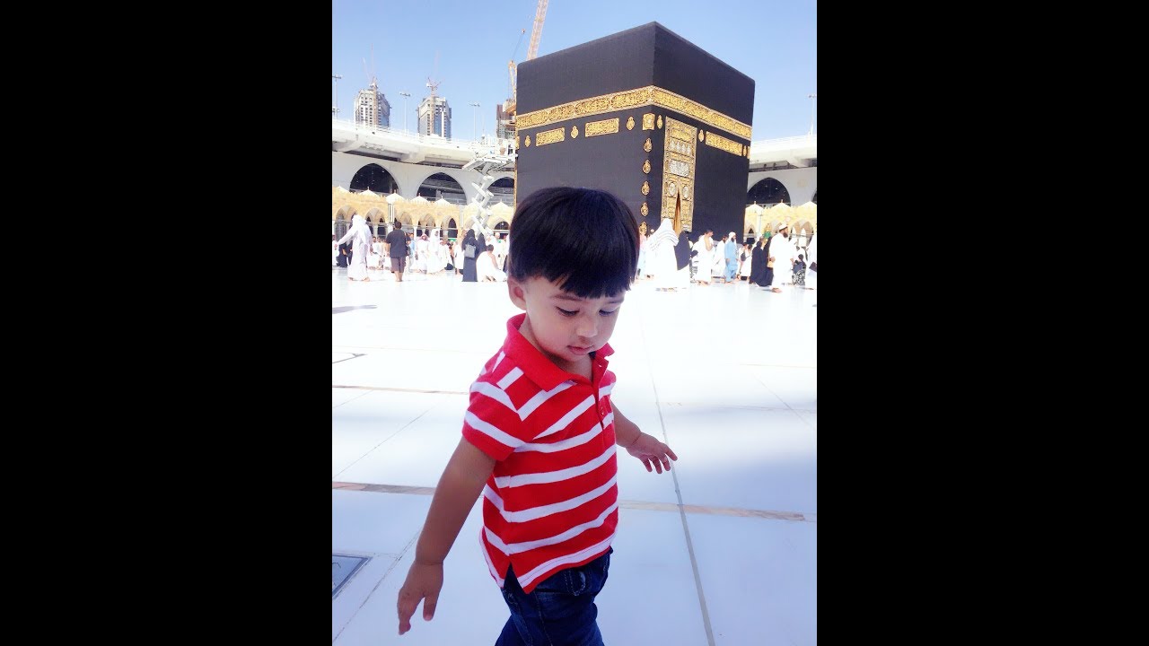 Cute Baby Playing In Kaaba Haram Shareef The Most Adorable Baby Youtube