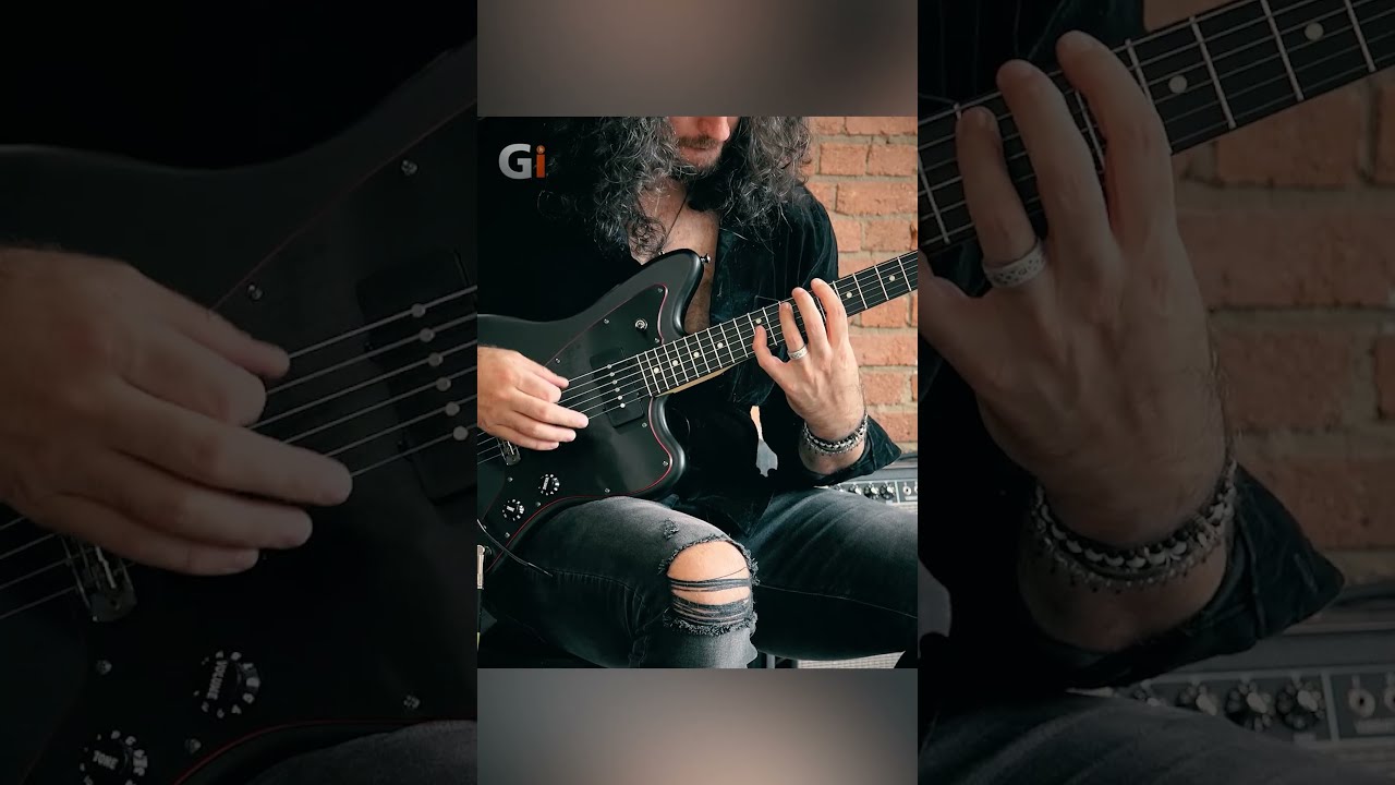 Fender MIJ Hybrid II Jazzmaster Noir - YouTube
