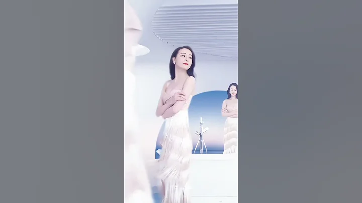 #model #fashion #fantasy #迪麗熱巴 #dilrabadilmurat #cf #showbiz #saohoangu #beautiful #visual #hotstar - 天天要聞