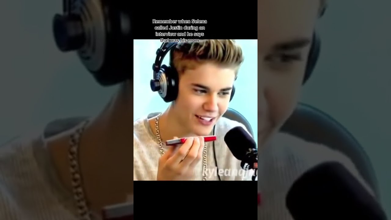 Remember When Selena Called Justin During An Interview And He Says That Was His Mom Shorts