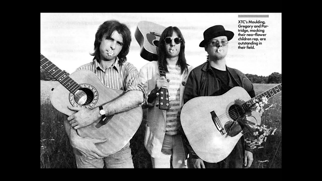 Andy and Colin on WBRU 1989 (XTC)