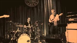 Dragon Smoke- Country Livin (One Eyed Jacks- Tue 4/28/15)