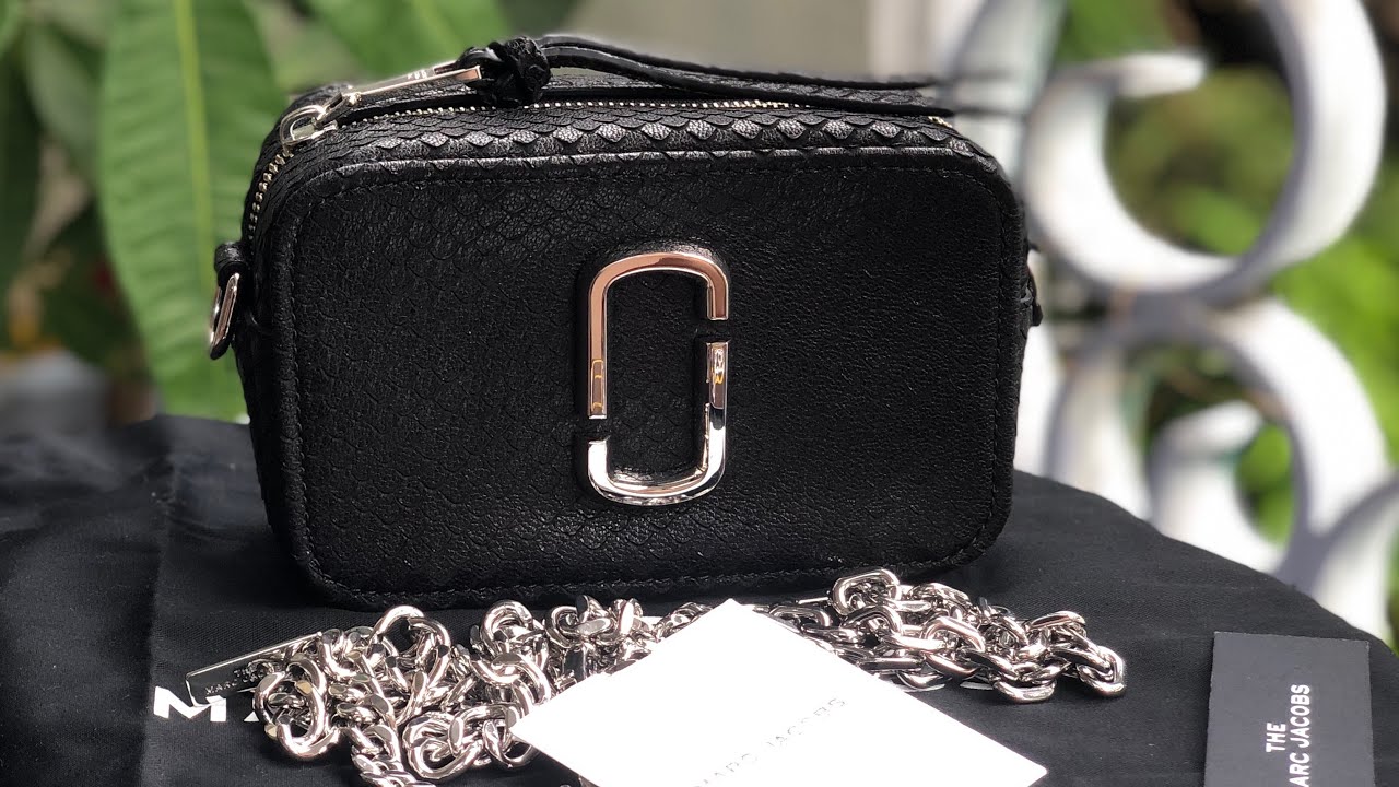 MARC JACOBS SNAPSHOT CAMERA BAG IN DEPTH REVIEW  UNBOXING, WHATS CAN FIT,  TRY ON PROS AND CONS 