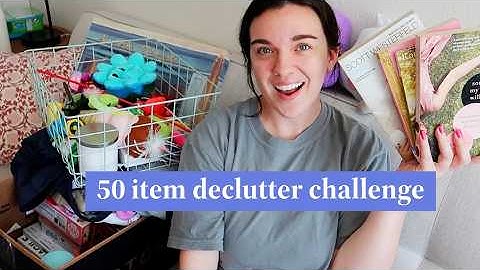 decluttering 50 items from my space! (declutter challenge)