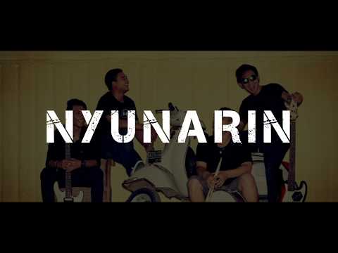 Chords For Mocha Band Sang Dewi Official Lirik Video