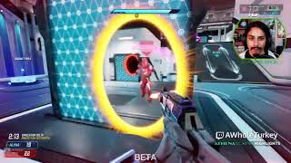 Turkey Showcases Splitgate: Throw Your Yams Up