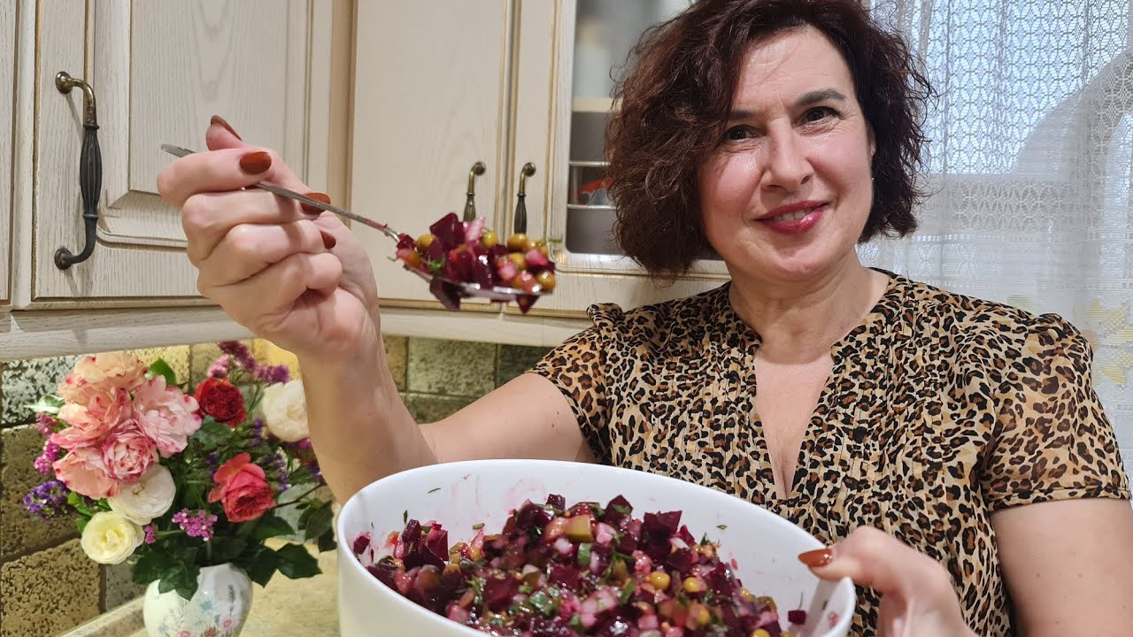 Цей Салат з Буряка мене підкорив! Дуже Простий Корисний,  смачний  та ще й без майонезу!