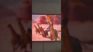 Andy Dino 🦕 island 🏝️ baby opisthocoelicaudia 🦕 being chased by Alioramus 🦖 in the intro