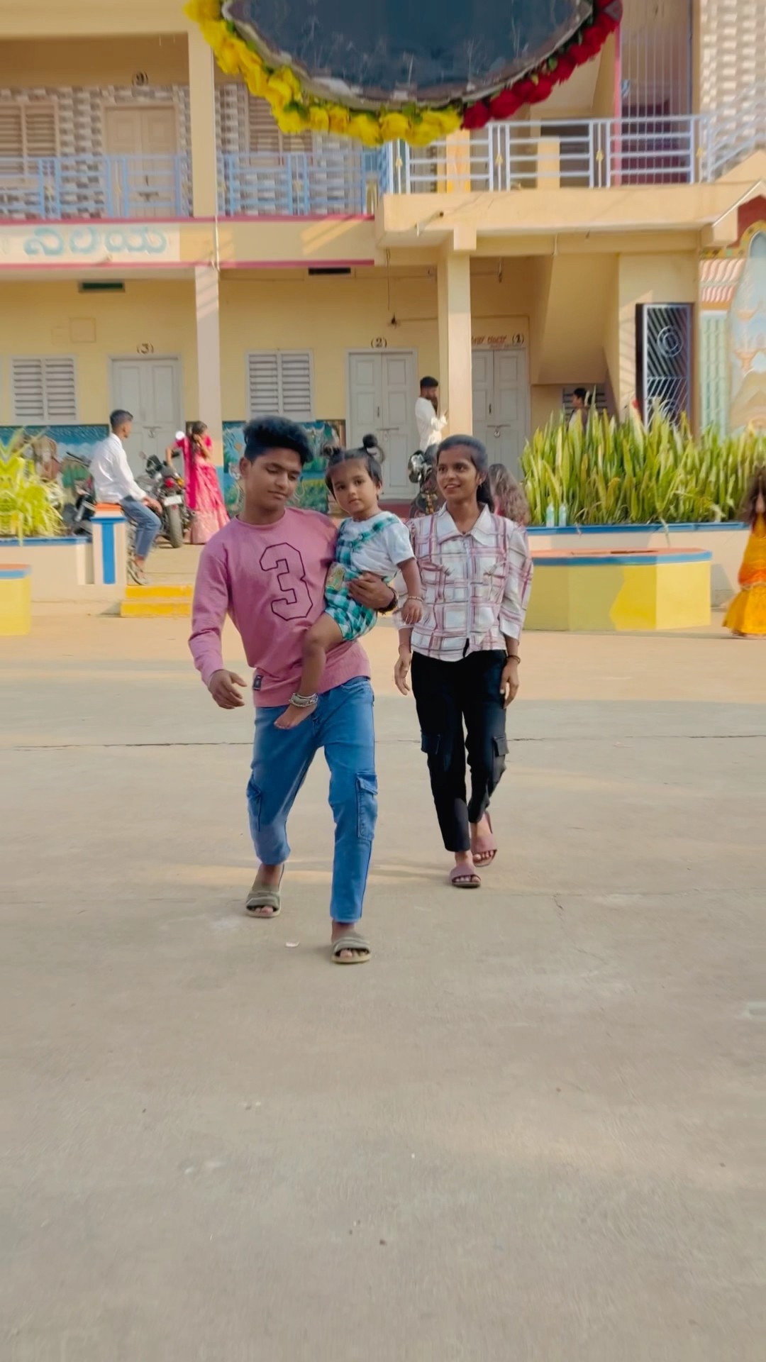 Azhagiya Khushi ?? @Nishadancingqueen #azhagiyalaila #trending #funny #viralshorts #shortvideos