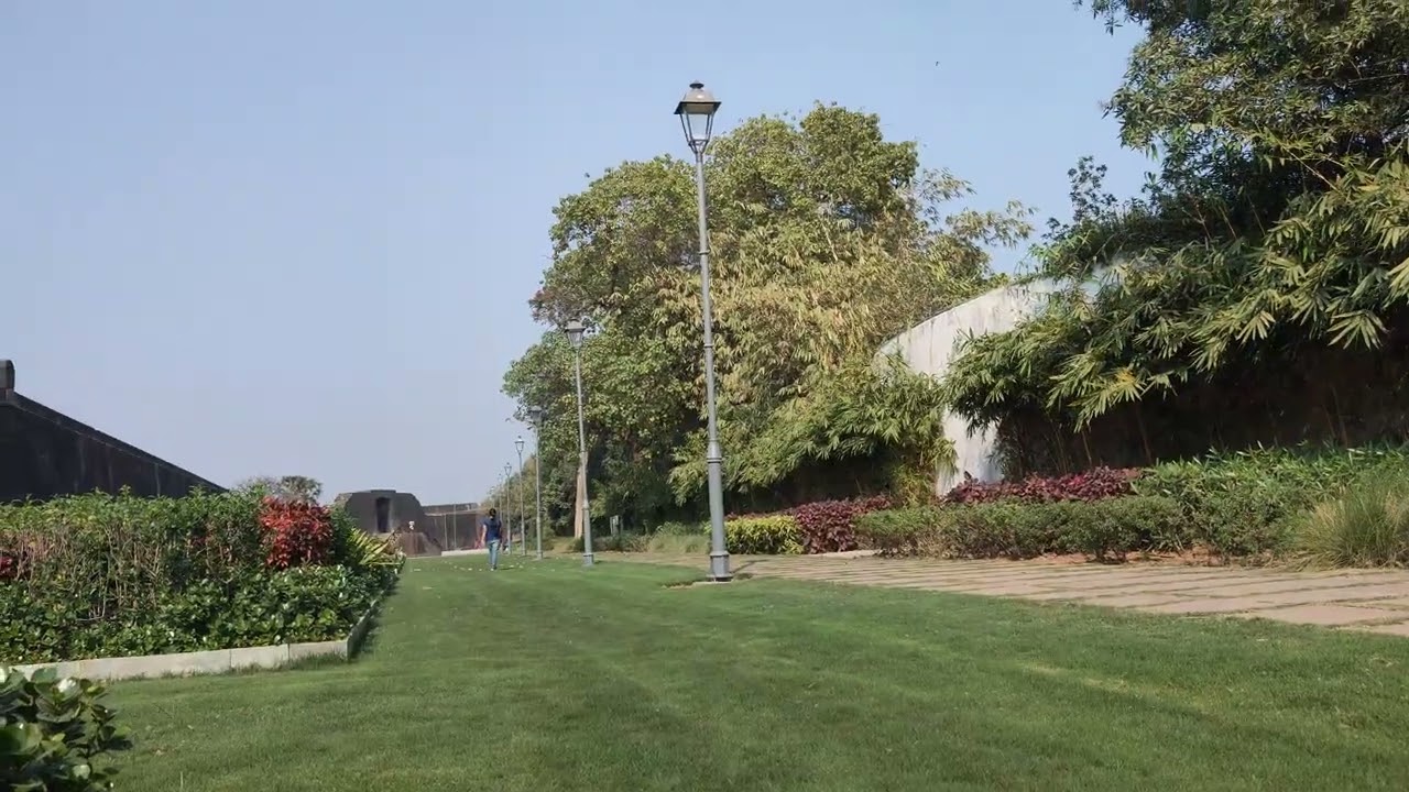 Fortress Oasis! 🌿 Hidden Garden inside the Historic Daman Fort near Zetty Beach! 🇮🇳