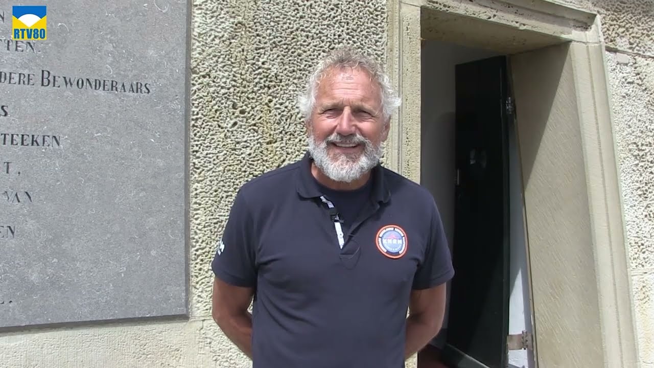 Vuurtoren Egmond weer in bedrijf na renovatie
