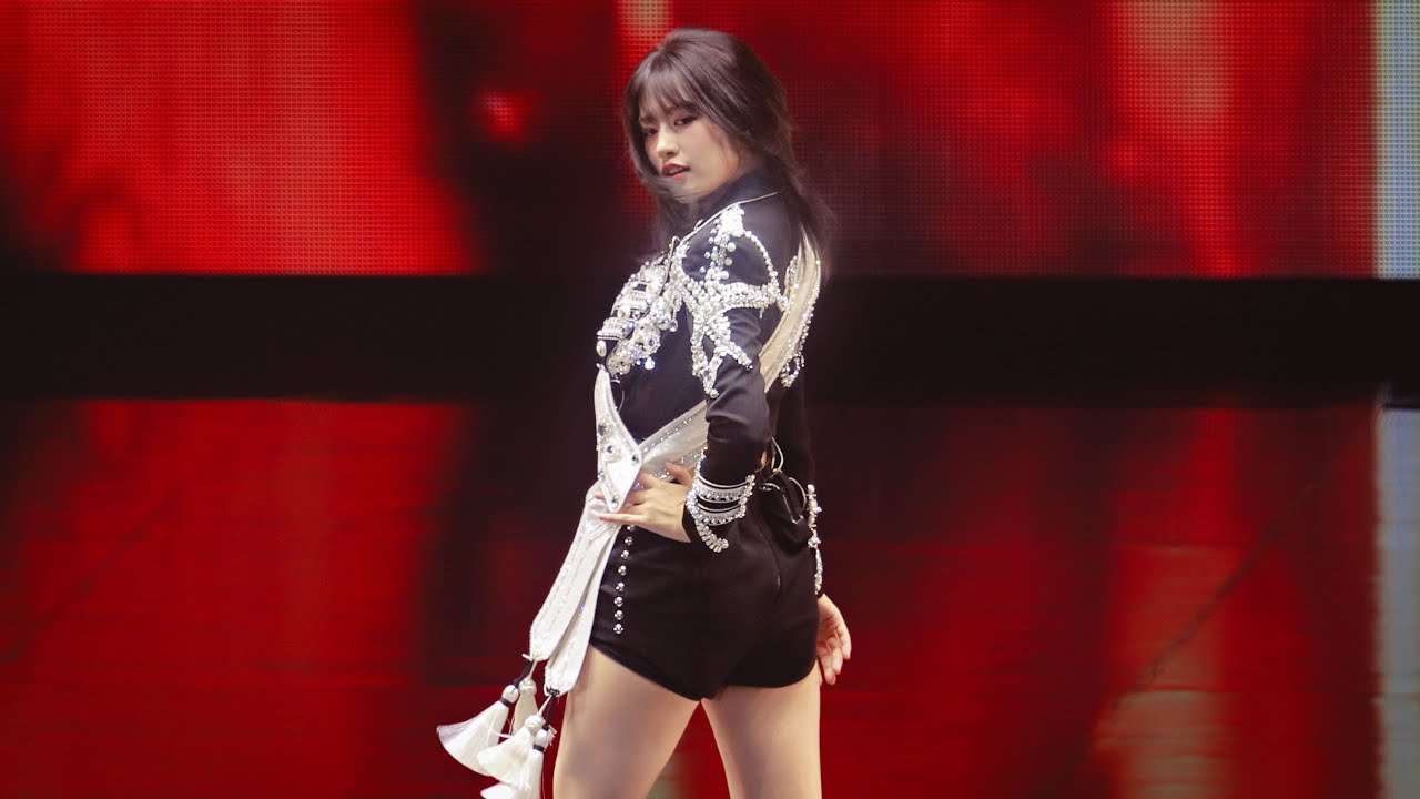 [4K] 250406 아이브 안유진 'Intro + REBEL HEART' 직캠 (IVE An Yujin FanCam)