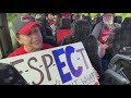 Local teachers hop on buses to Raleigh in preps for the rally