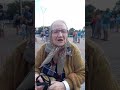 "Бесстыжая власть - гнать ее надо с...ной метлой!"