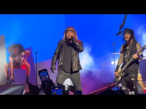 Motley Crue's Vince Neil falls on stage and Dogs of War live for 1st time - Atlantic City May 3 2024