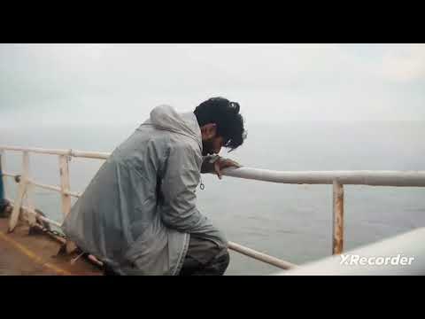 Shahid Kapoor Vomiting Scene Sea Sickness