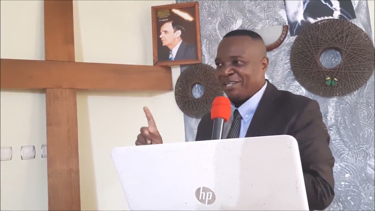 TROIS GRANDS NOEL ET LA REVELATION DU LIEU D ADORATION par Vincent Kape