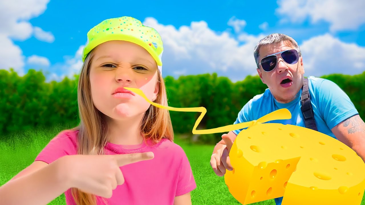 Nastya menaiki roller coaster di pegunungan