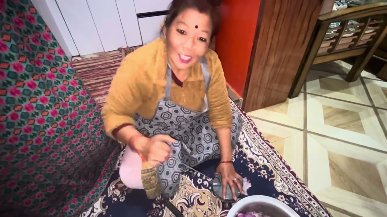 Aaj aaye badi mummy log khane mein 🥰 || @Vinita gurung