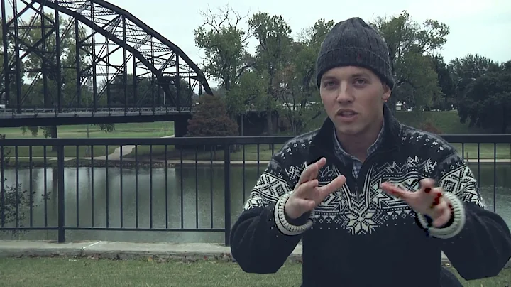 Carl Meese // Bridge Slacklining