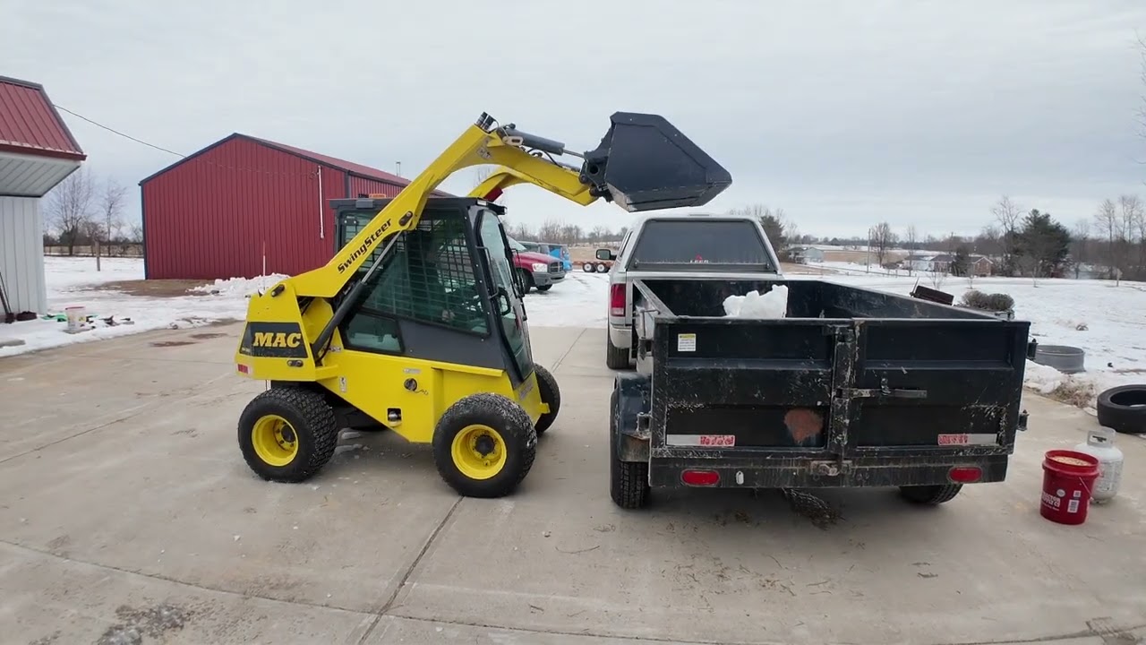 🚜 BEGINNER Tries the MAC SwingSteer!
