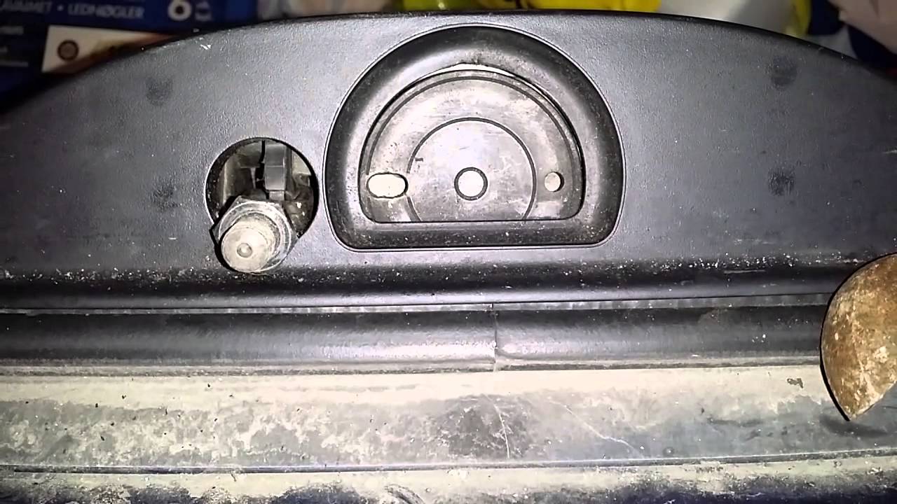BMW e39 touring rear window wiper motor YouTube