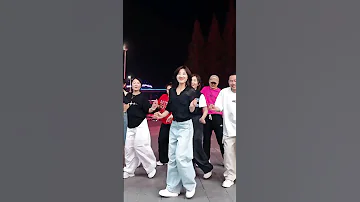 Dancebeautiful Girl 