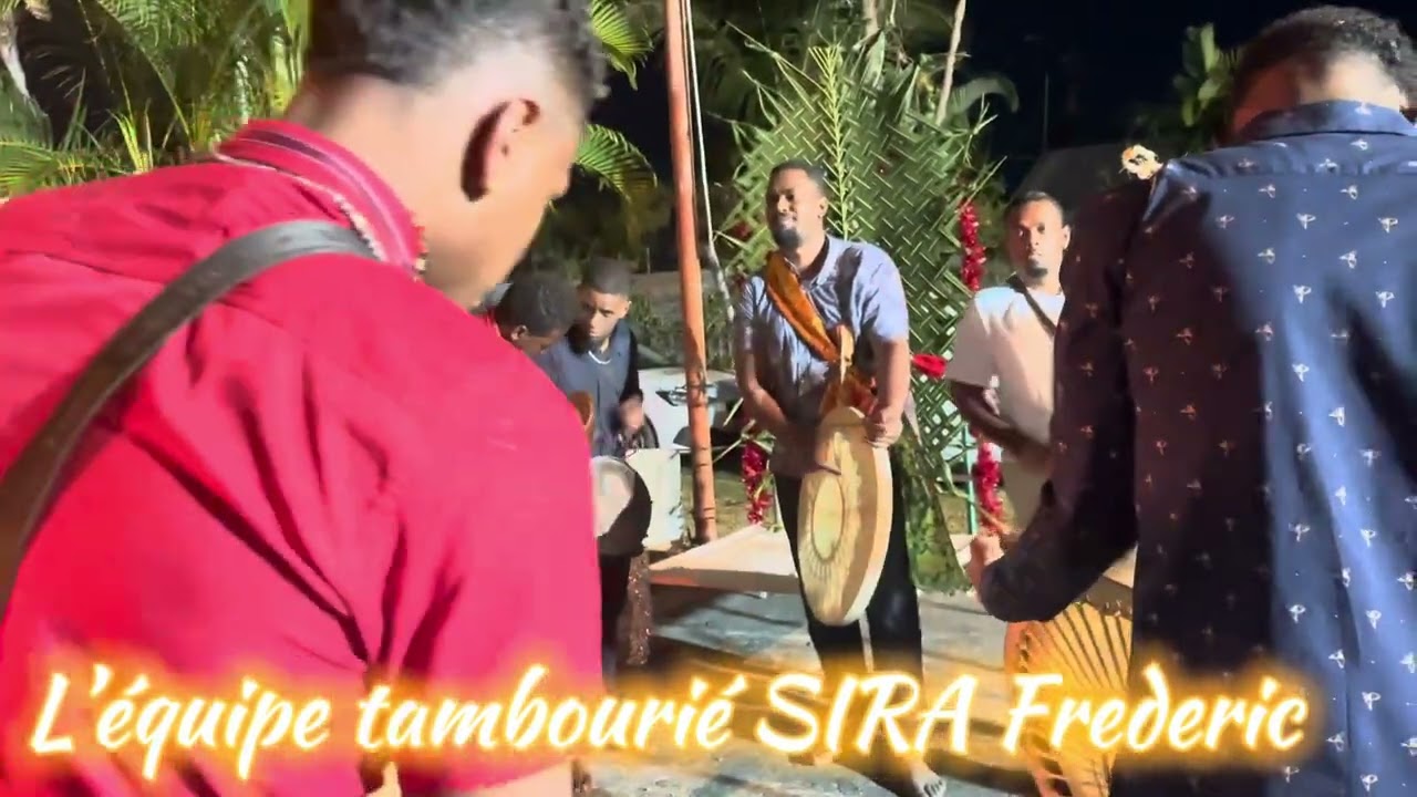 L’équipe tambour SIRA FRÉDÉRIC chapelle NACHIAR Joseph marche sur le feu dimanche 21 juillet 2024