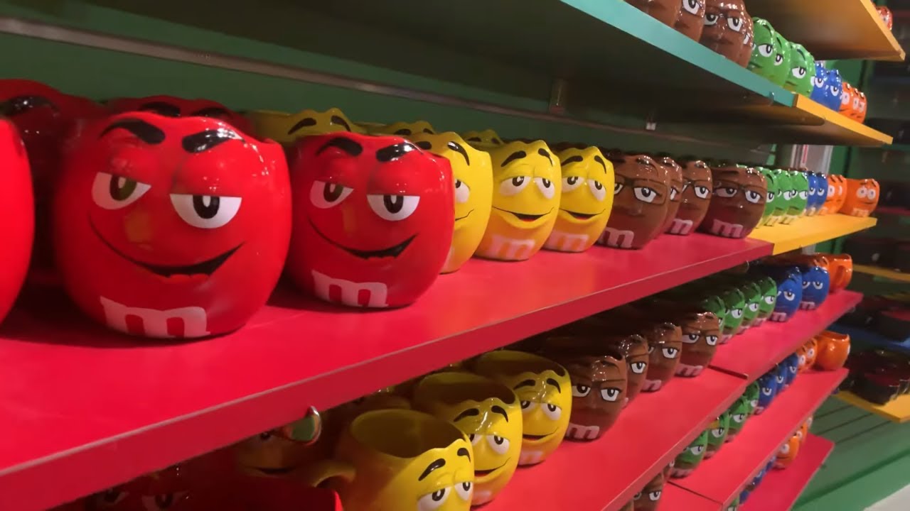 [TRAVEL] M&M STORE LAS VEGAS YouTube
