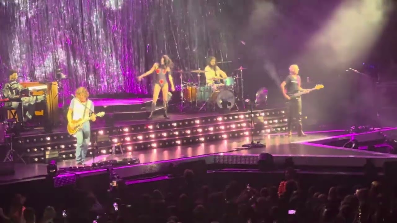 Wolf Alice - Don’t Delete the Kisses - AO Arena Manchester 28/11/25