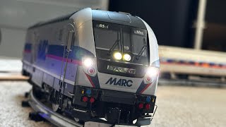 MARC MODEL PASSENGER TRAIN FUN RUN! AWESOME DETAIL AND SOUNDS #ogauge #marctrain #toytrain 
