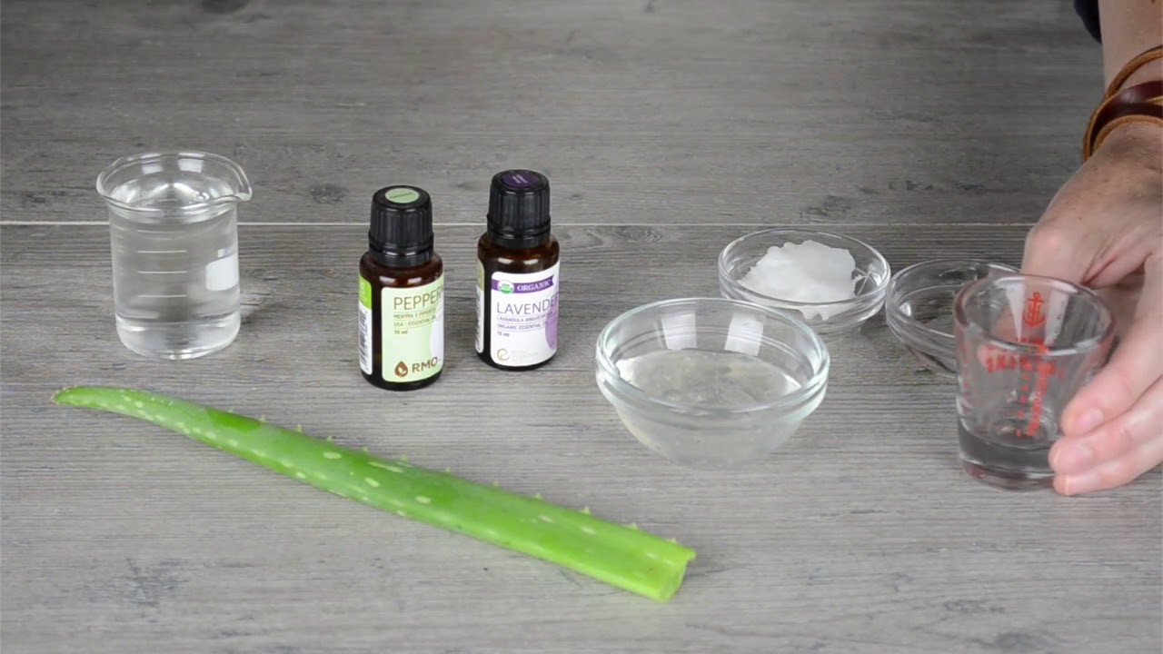 DIY Aloe Sunburn Cream (with Video) ⋆ Sugar, Spice and Glitter