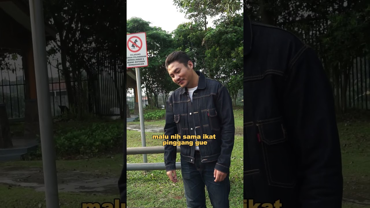 Fashion Enthusiast vs Denimhead 