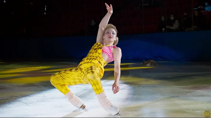 Amber GLENN skates to 'Bad Guy' @BillieEilish at A...