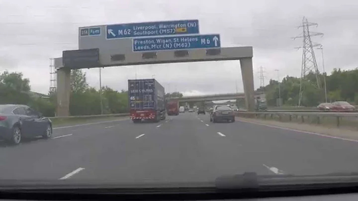 UK Motorways - M6 North J20 to J22 -  Thelwall