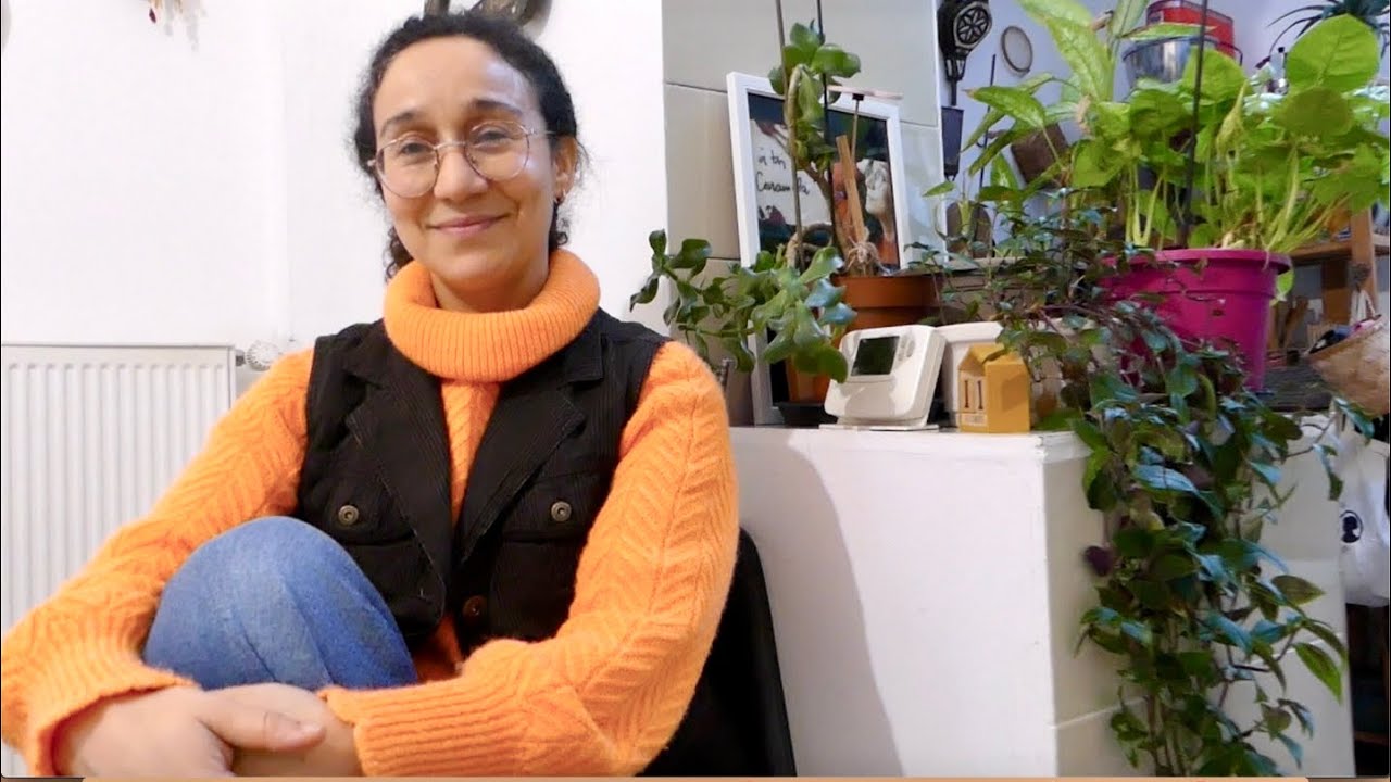 ما الذي يمنعك من العيش الجيد؟تحمل نفسك فوق طاقتها؟ كل شيء له عوض