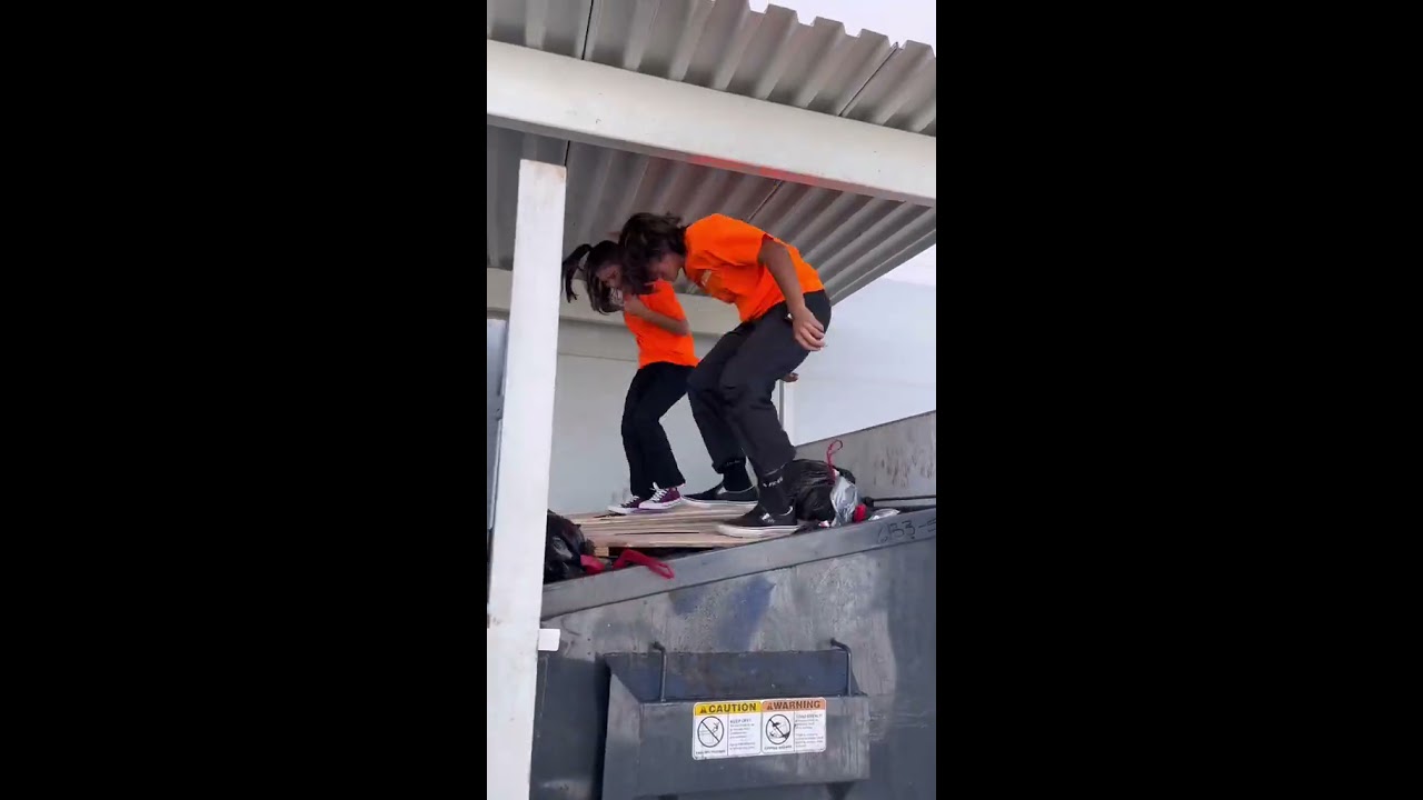  Pov Its Sunday And The Trash Man Comes On Thursday Shorts Tiktok