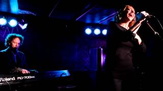 Anneke & Danny - Parisienne Moonlight (Live in Turku 01/02/13)