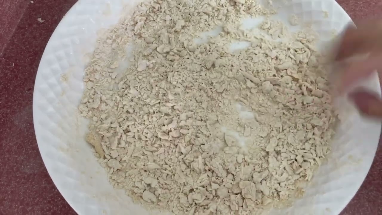 أكله شعبيه  اول مره تطلع على اليوتيوب اسمها مثريه😋😋😋