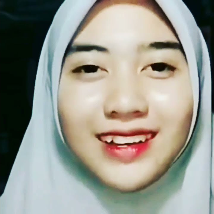 semangat ya sayang ngeditnya Ilove you emmuuuaahh