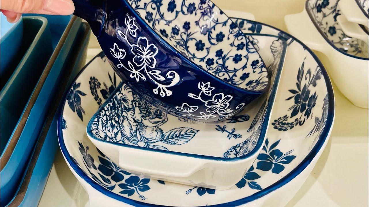 Фикс Прайс Нужные и не очень товары🤷‍♀️Магнит косметик Скидки Очень нужный товар многим . Прогулка 🎄