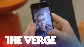 Exclusive: Snapchat now has texting and video chat